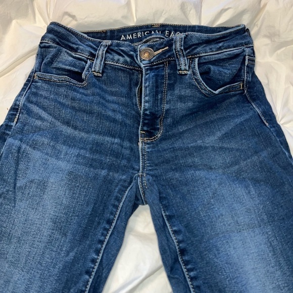 WOMEN'S American Eagle Jeans size 2 Long - Picture 2 of 6